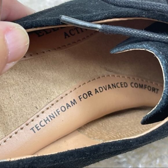 Ellen Tracy Black Tobin Oxford Suede Wedges Size 6 - Picture 6 of 11